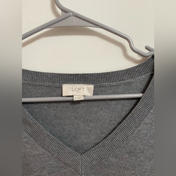 LOFT - Women’s Mixed Media V-Neck Knit Sweater with Striped Blouse Back … - Picture 2 of 4